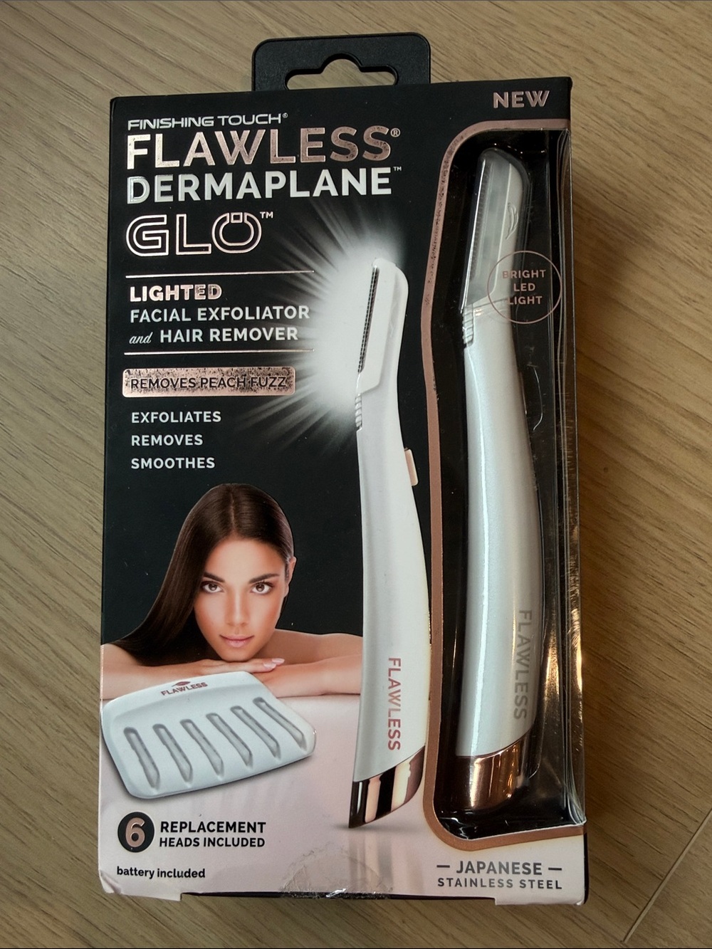 Glo Lighted Facial Exfoliator & Hair Remover - White/Rose Gold